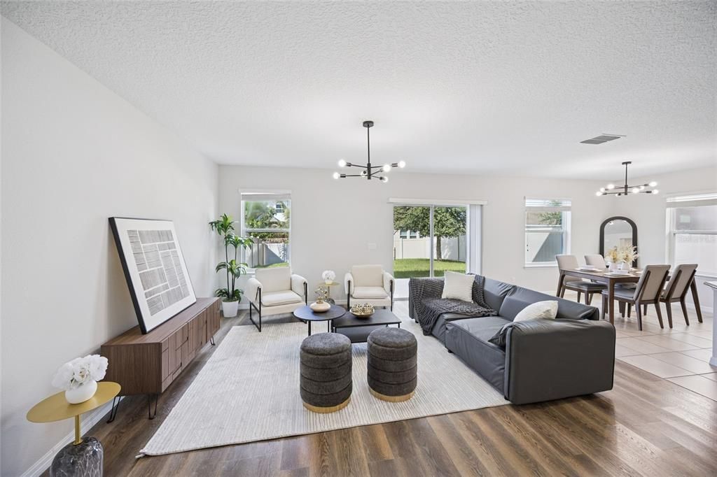 Active With Contract: $399,990 (4 beds, 2 baths, 1964 Square Feet)