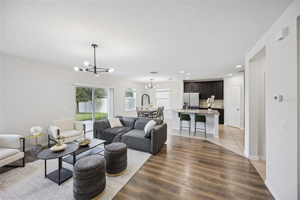 Active With Contract: $399,990 (4 beds, 2 baths, 1964 Square Feet)