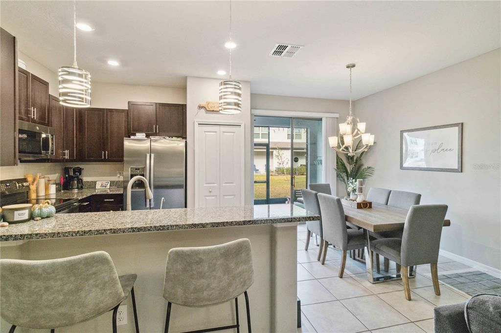 En Renta: $2,350 (3 camas, 2 baños, 1701 Pies cuadrados)