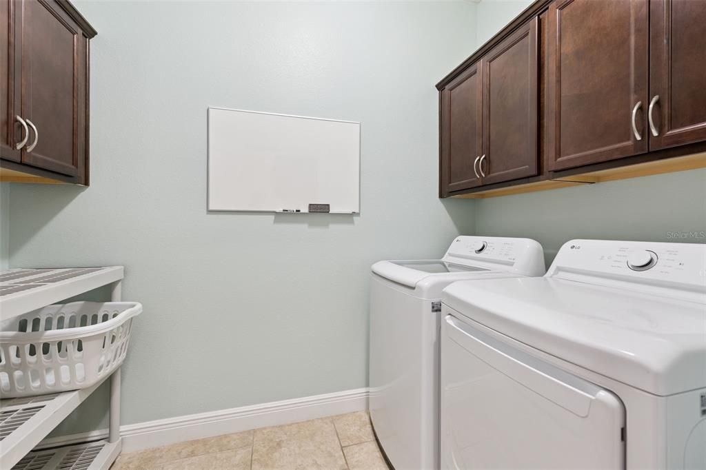 待售: $589,900 (4 贝兹, 3 浴室, 2816 平方英尺)