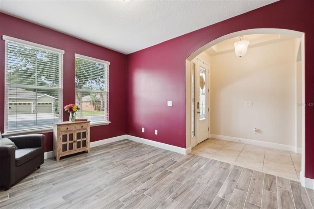 待售: $589,900 (4 贝兹, 3 浴室, 2816 平方英尺)