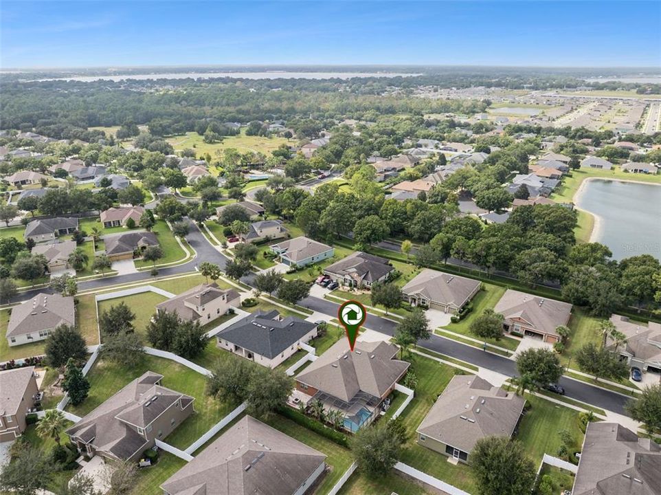 待售: $589,900 (4 贝兹, 3 浴室, 2816 平方英尺)