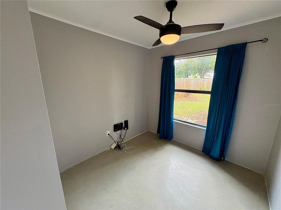 For Rent: $2,300 (3 beds, 2 baths, 1087 Square Feet)