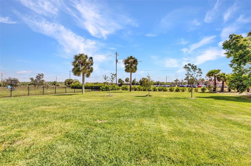 待售: $545,000 (4 贝兹, 3 浴室, 2365 平方英尺)