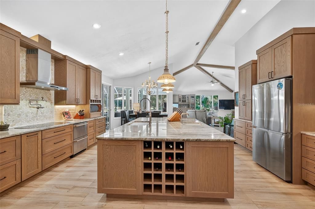 待售: $2,199,000 (4 贝兹, 4 浴室, 4652 平方英尺)