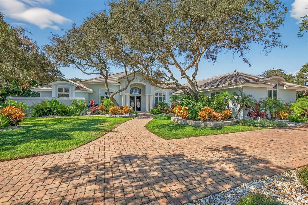 待售: $2,199,000 (4 贝兹, 4 浴室, 4652 平方英尺)