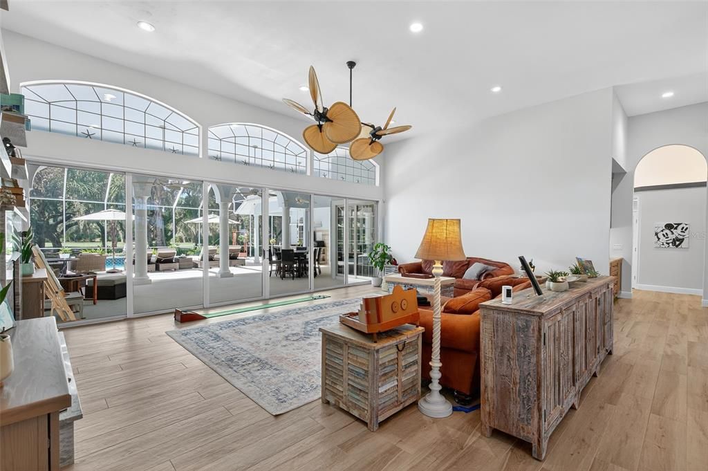 待售: $2,199,000 (4 贝兹, 4 浴室, 4652 平方英尺)