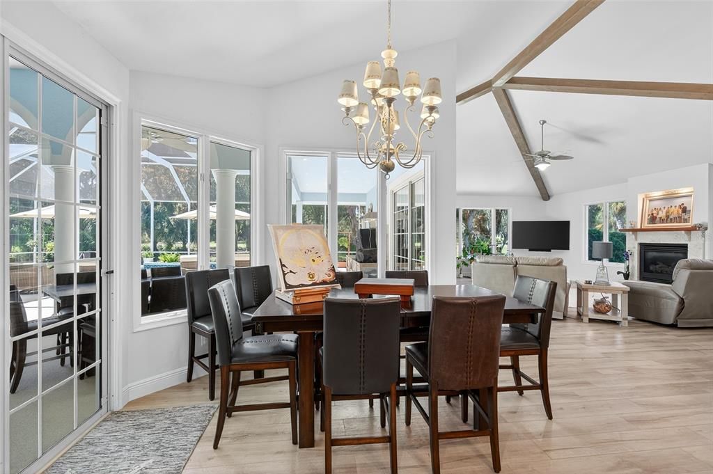 待售: $2,199,000 (4 贝兹, 4 浴室, 4652 平方英尺)