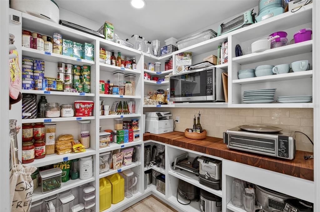 待售: $2,199,000 (4 贝兹, 4 浴室, 4652 平方英尺)