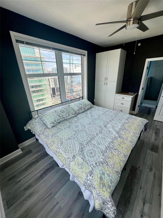 For Rent: $2,800 (2 beds, 2 baths, 1055 Square Feet)