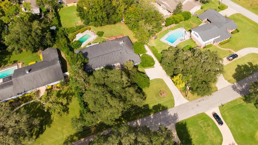 For Sale: $759,900 (4 beds, 2 baths, 3343 Square Feet)