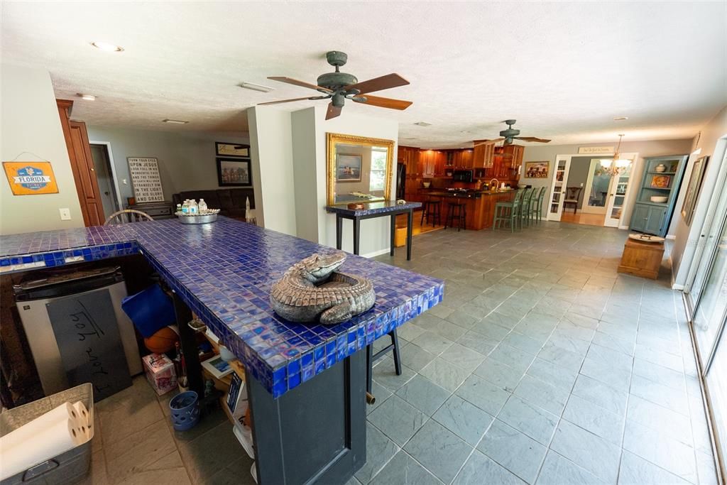 For Sale: $759,900 (4 beds, 2 baths, 3343 Square Feet)