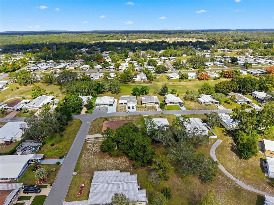 For Sale: $214,900 (2 beds, 2 baths, 1408 Square Feet)