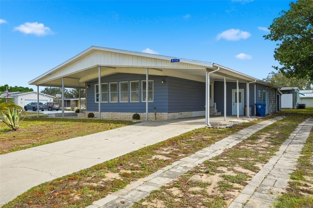 For Sale: $214,900 (2 beds, 2 baths, 1408 Square Feet)