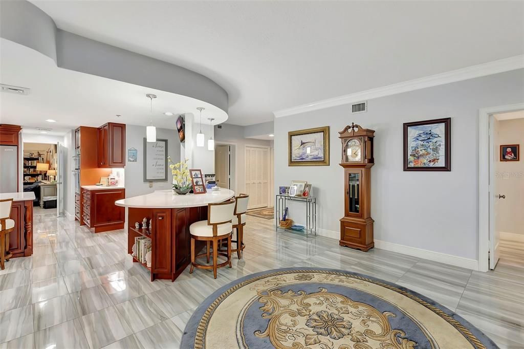 For Sale: $949,000 (3 beds, 2 baths, 2400 Square Feet)