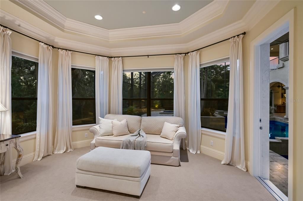 For Sale: $3,350,000 (4 beds, 5 baths, 6376 Square Feet)