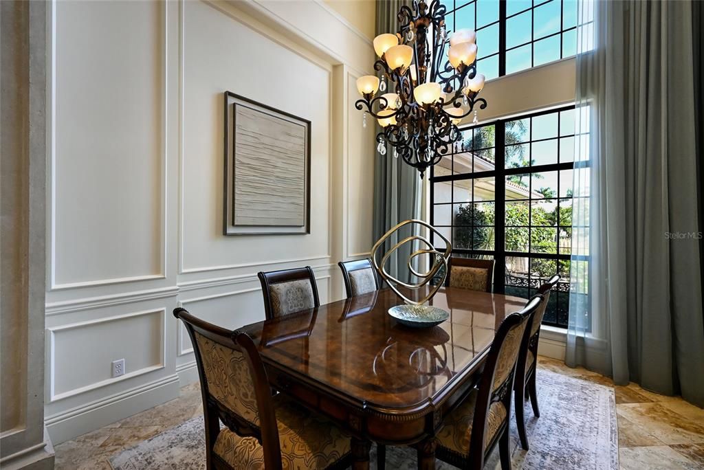 For Sale: $3,350,000 (4 beds, 5 baths, 6376 Square Feet)