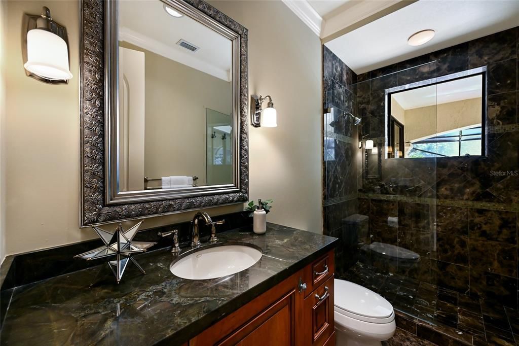 For Sale: $3,350,000 (4 beds, 5 baths, 6376 Square Feet)