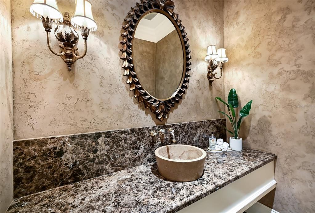 For Sale: $3,350,000 (4 beds, 5 baths, 6376 Square Feet)