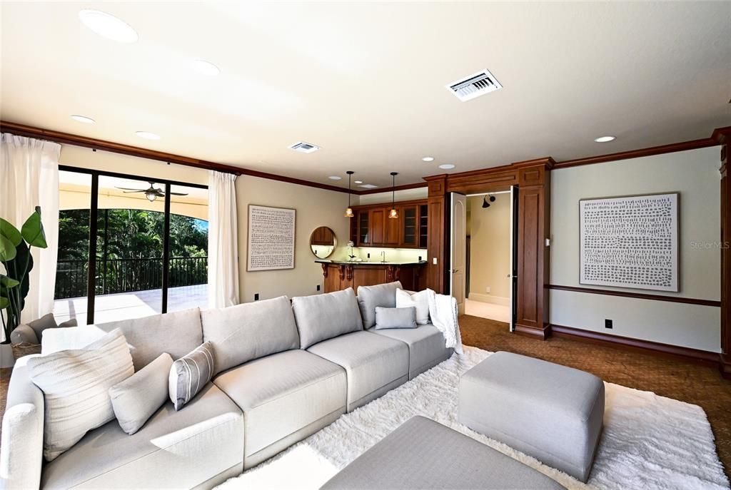 For Sale: $3,350,000 (4 beds, 5 baths, 6376 Square Feet)