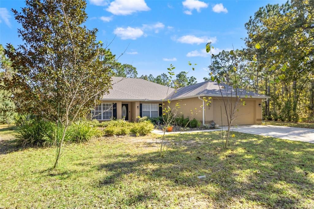 En Venta: $359,000 (4 camas, 2 baños, 2429 Pies cuadrados)