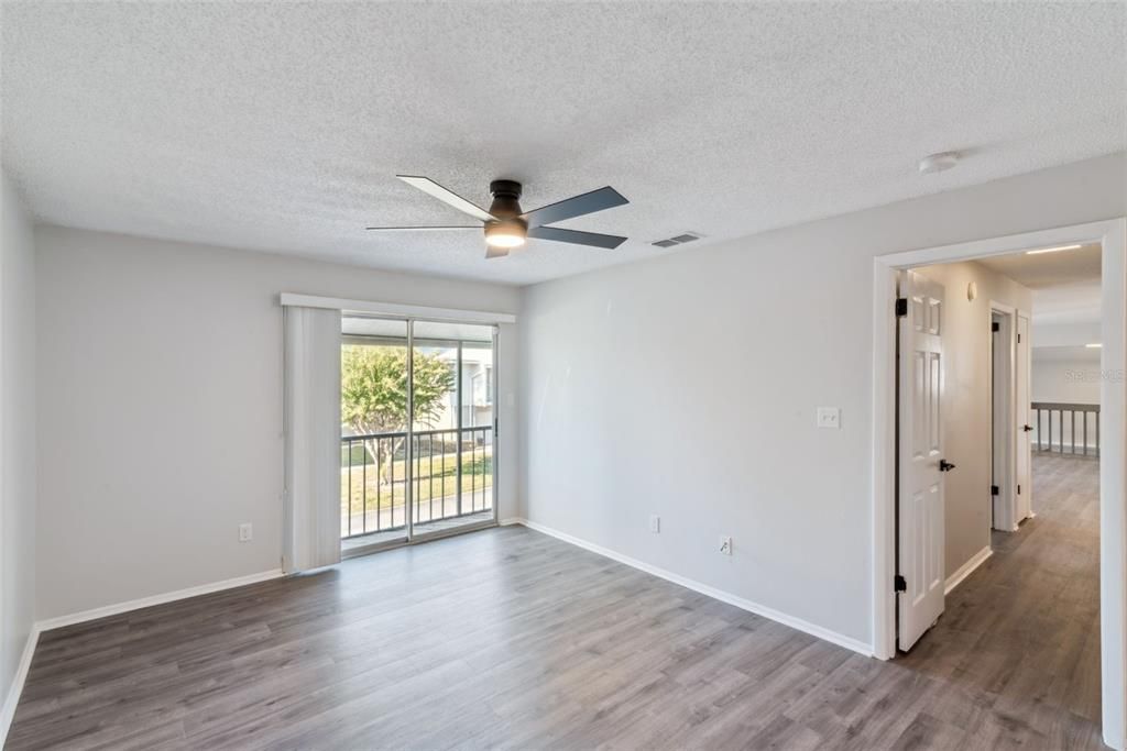 En Venta: $200,000 (2 camas, 2 baños, 1084 Pies cuadrados)