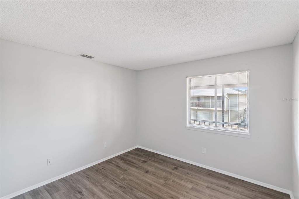 En Venta: $200,000 (2 camas, 2 baños, 1084 Pies cuadrados)