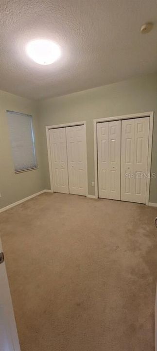 出租: $2,400 (4 贝兹, 3 浴室, 2050 平方英尺)