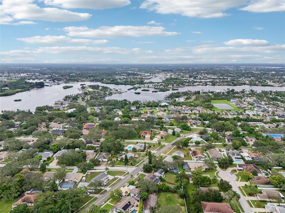 For Rent: $2,400 (2 beds, 2 baths, 1644 Square Feet)