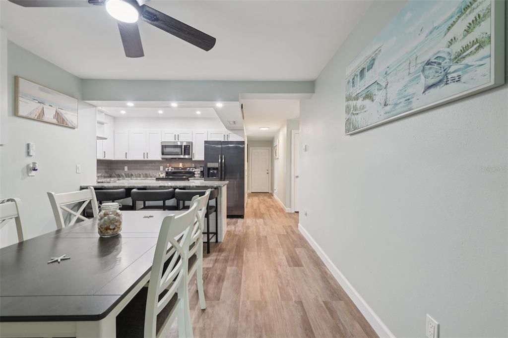 For Rent: $2,400 (2 beds, 2 baths, 1644 Square Feet)