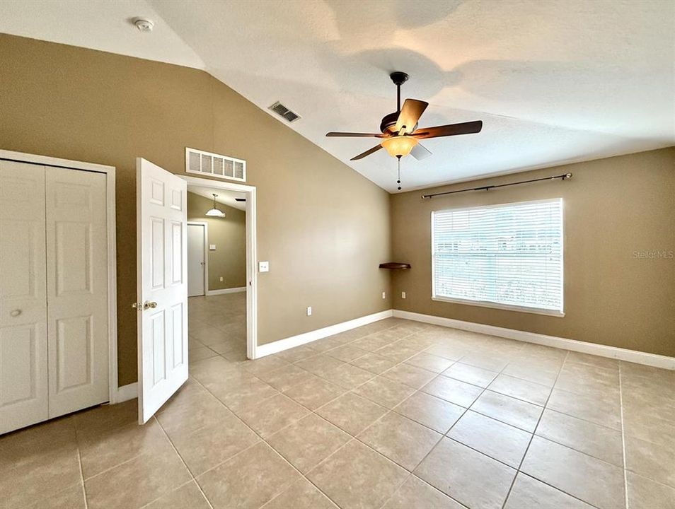 En Venta: $289,000 (3 camas, 2 baños, 1535 Pies cuadrados)