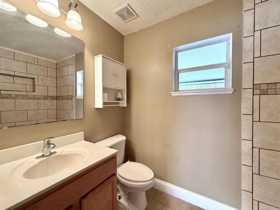 En Venta: $289,000 (3 camas, 2 baños, 1535 Pies cuadrados)