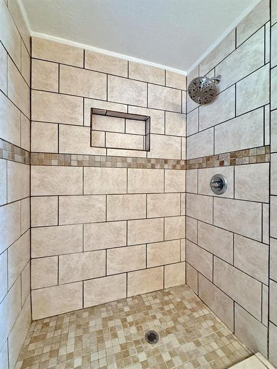 En Venta: $289,000 (3 camas, 2 baños, 1535 Pies cuadrados)