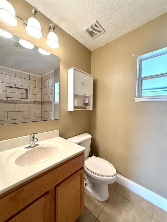 En Venta: $289,000 (3 camas, 2 baños, 1535 Pies cuadrados)