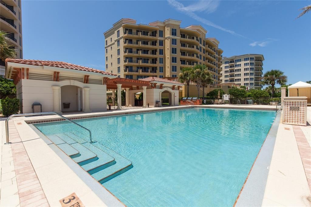 Active With Contract: $1,599,000 (4 beds, 3 baths, 2840 Square Feet)