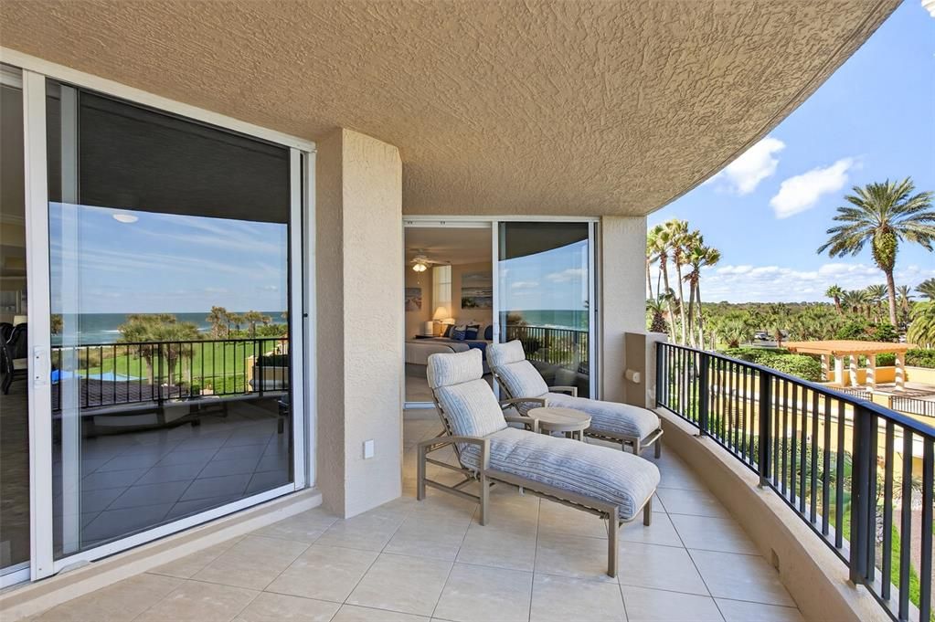 Active With Contract: $1,599,000 (4 beds, 3 baths, 2840 Square Feet)