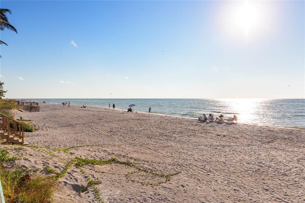 待售: $650,000 (0.31 acres)