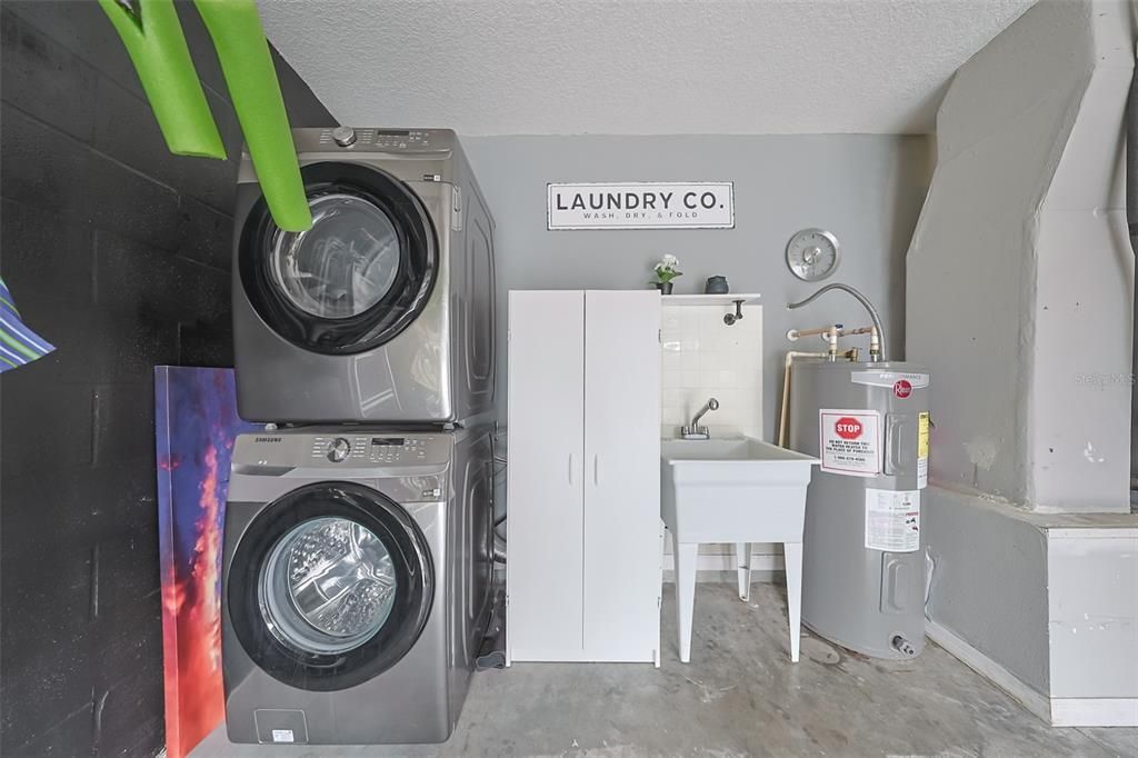 For Sale: $319,000 (3 beds, 2 baths, 1444 Square Feet)