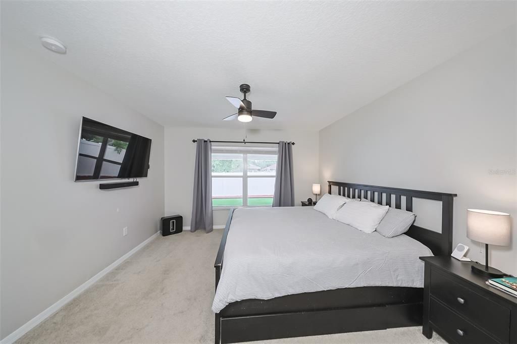 For Sale: $319,000 (3 beds, 2 baths, 1444 Square Feet)