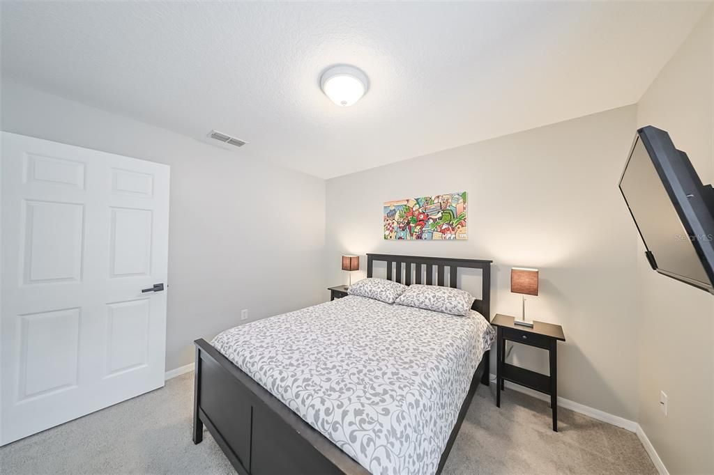 For Sale: $319,000 (3 beds, 2 baths, 1444 Square Feet)