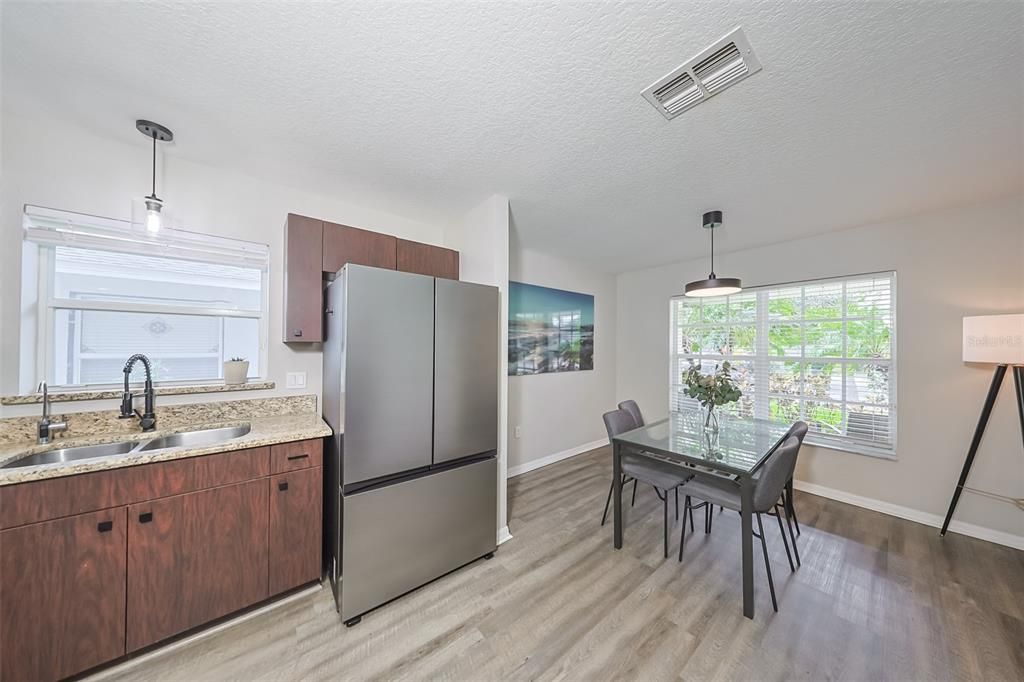 For Sale: $319,000 (3 beds, 2 baths, 1444 Square Feet)