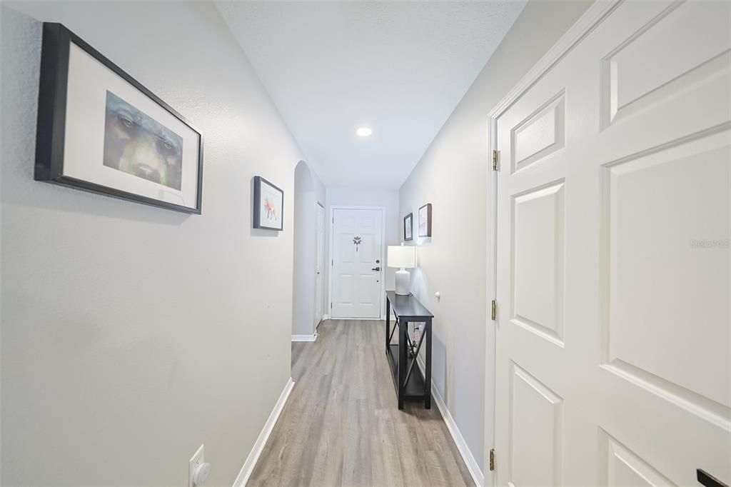 For Sale: $319,000 (3 beds, 2 baths, 1444 Square Feet)