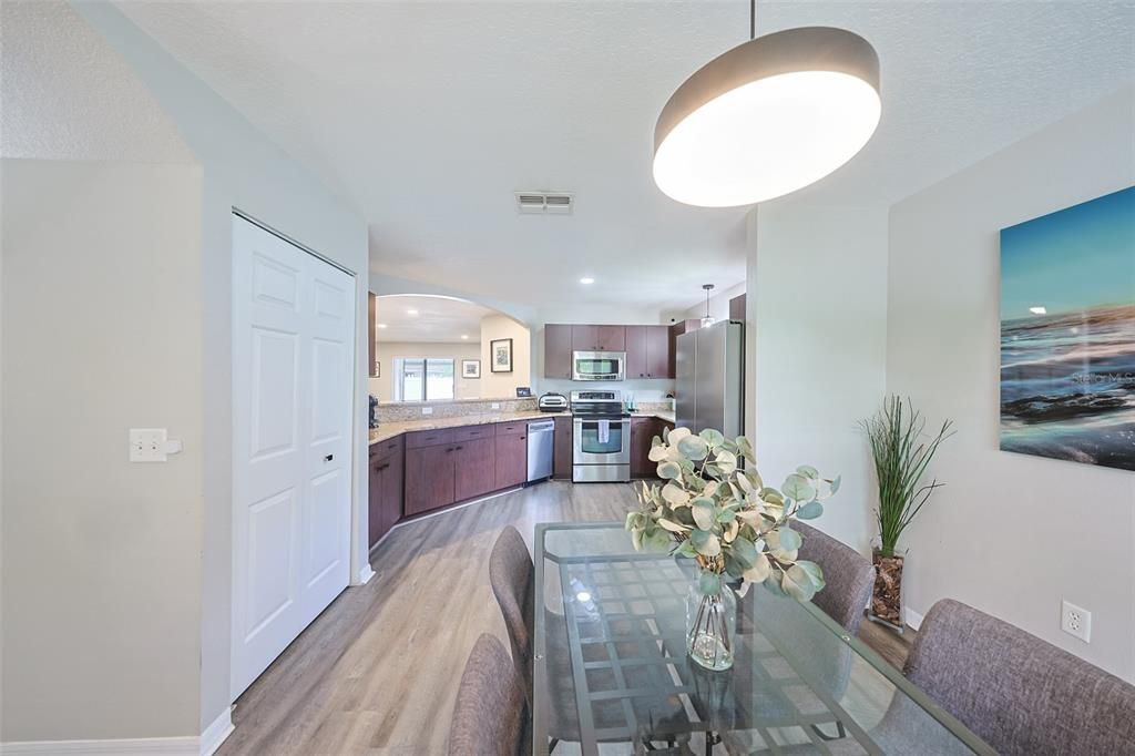 For Sale: $319,000 (3 beds, 2 baths, 1444 Square Feet)