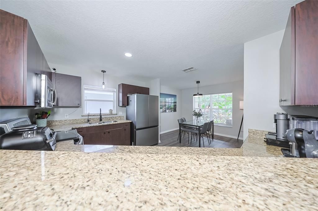 For Sale: $319,000 (3 beds, 2 baths, 1444 Square Feet)