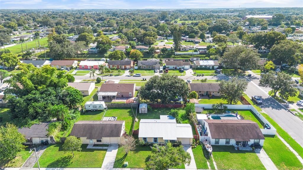 合同活跃: $285,000 (3 贝兹, 2 浴室, 1050 平方英尺)