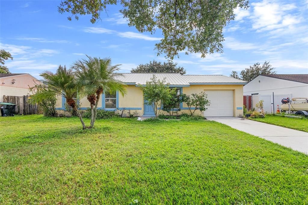 合同活跃: $285,000 (3 贝兹, 2 浴室, 1050 平方英尺)