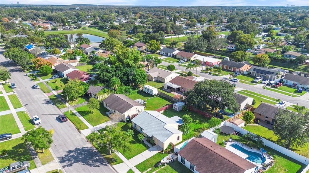 合同活跃: $285,000 (3 贝兹, 2 浴室, 1050 平方英尺)