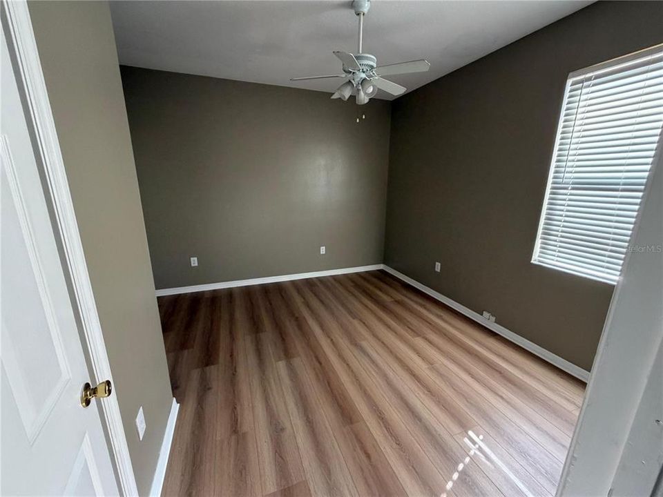 For Rent: $2,600 (5 beds, 3 baths, 2693 Square Feet)