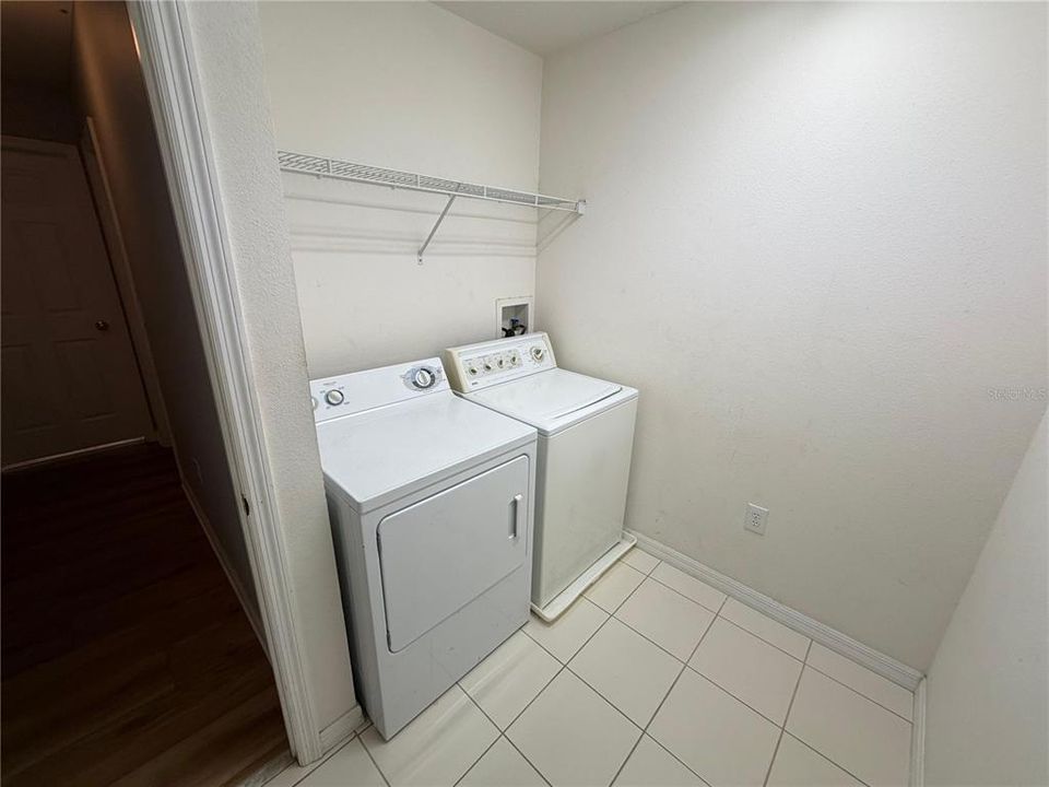 For Rent: $2,600 (5 beds, 3 baths, 2693 Square Feet)