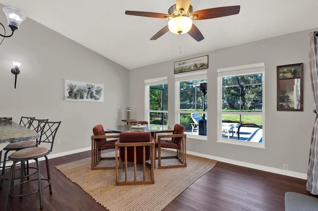 For Sale: $345,000 (3 beds, 2 baths, 1939 Square Feet)